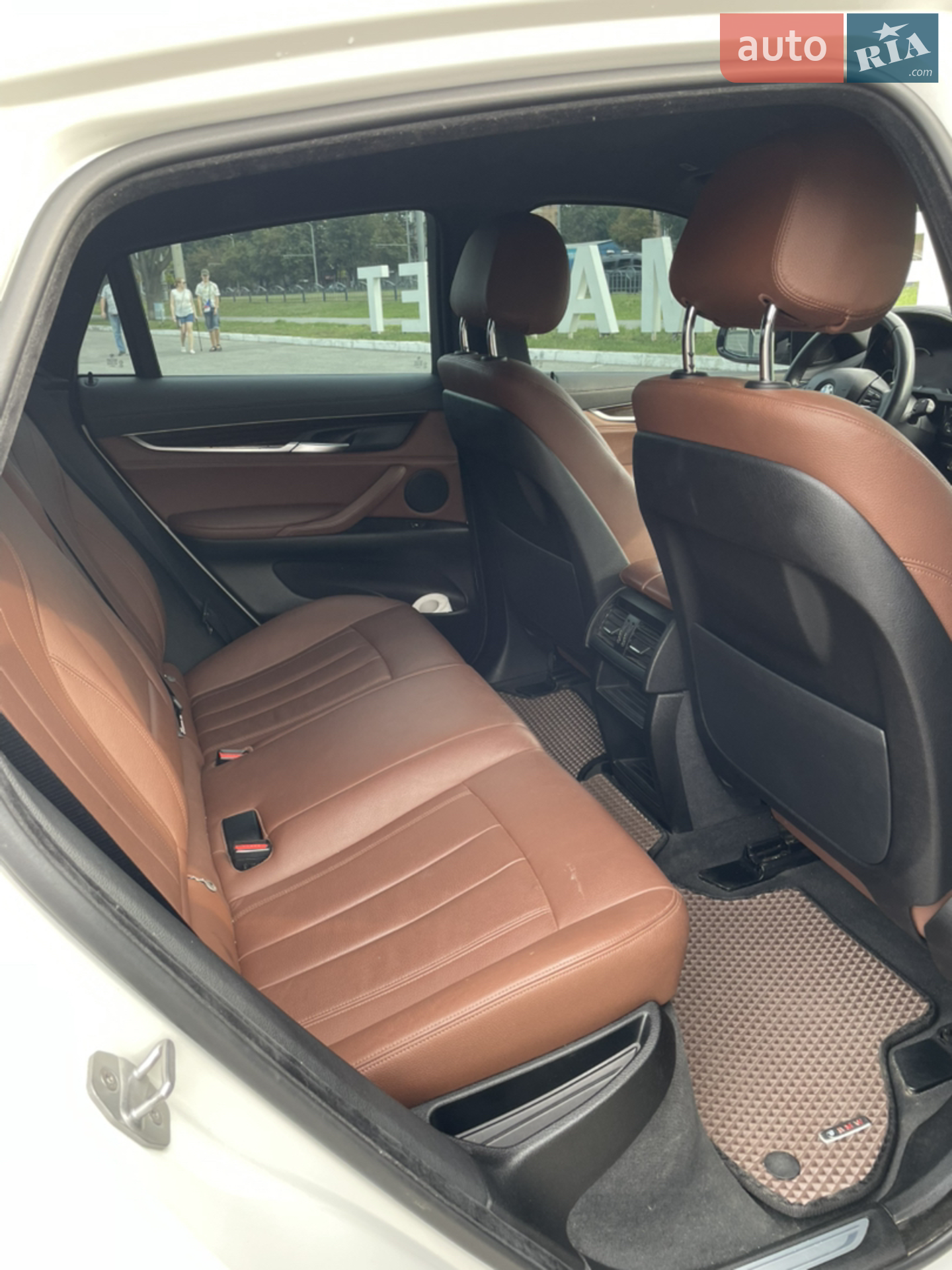 2016 BMW X6 - мініатюра 10