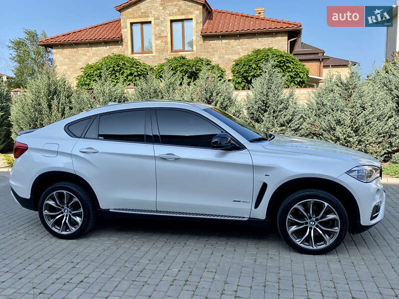 Внедорожник / Кроссовер BMW X6 2015 в Одессе фото 23 Внедорожник / Кроссовер BMW X6 2015 в Одессе