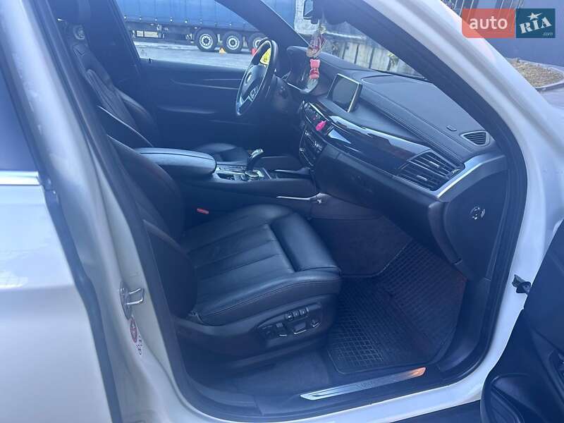Внедорожник / Кроссовер BMW X6 2015 в Днепре