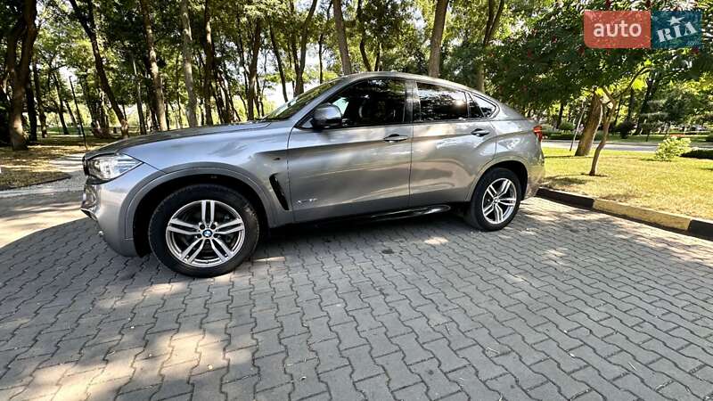 Позашляховик / Кросовер BMW X6 2016 в Києві