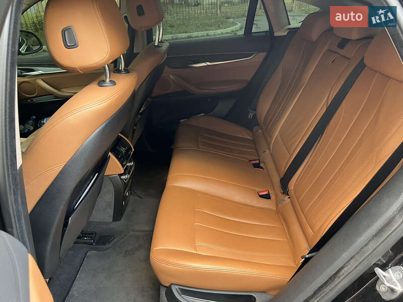 Внедорожник / Кроссовер BMW X6 2015 в Черкассах