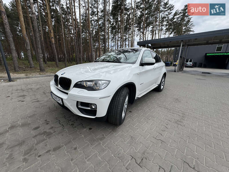BMW X6 2012
