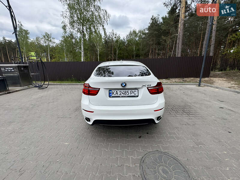 Внедорожник / Кроссовер BMW X6 2012 в Буче