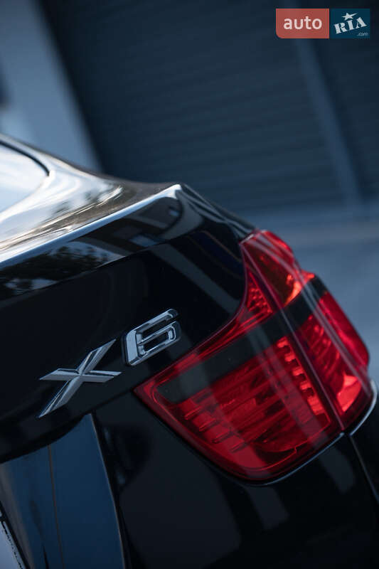 Внедорожник / Кроссовер BMW X6 2010 в Полтаве