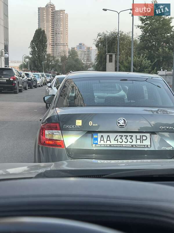 Внедорожник / Кроссовер BMW X6 2017 в Киеве фото 22 Внедорожник / Кроссовер BMW X6 2017 в Киеве