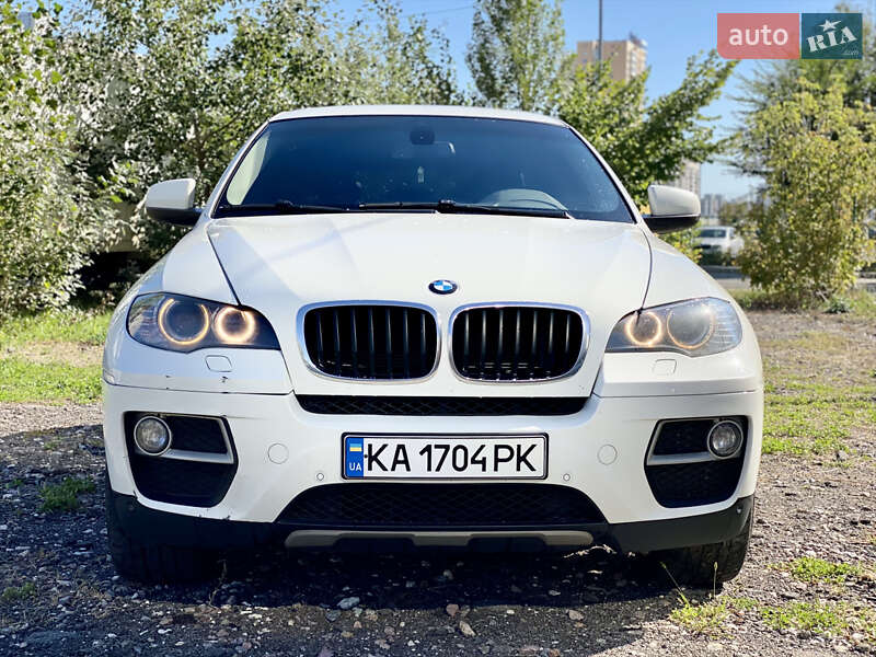 Позашляховик / Кросовер BMW X6 2012 в Києві