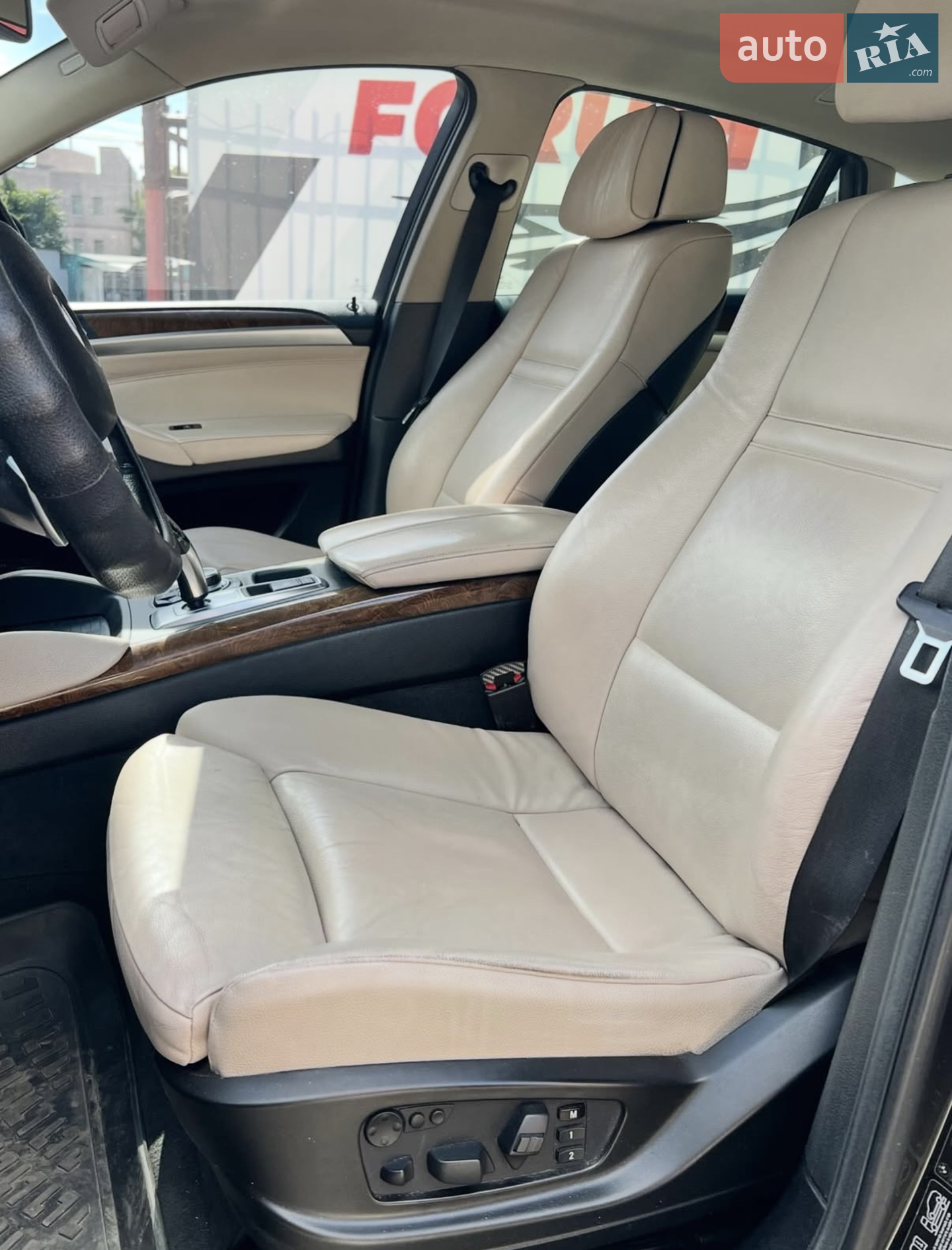 2011 BMW X6 - мініатюра 11