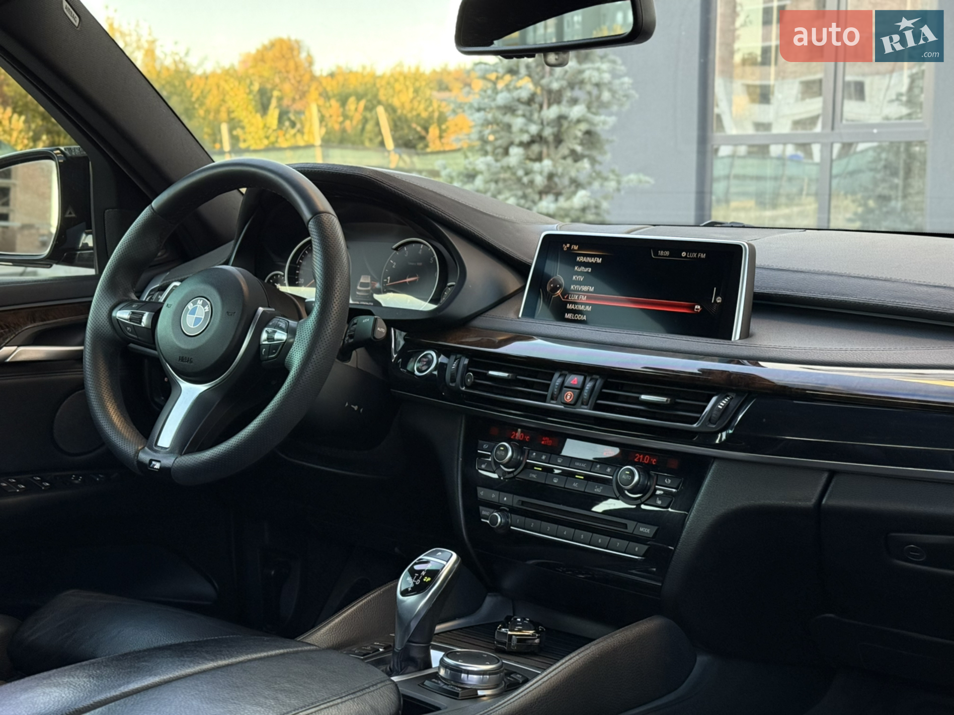 2015 BMW X6 - мініатюра 30