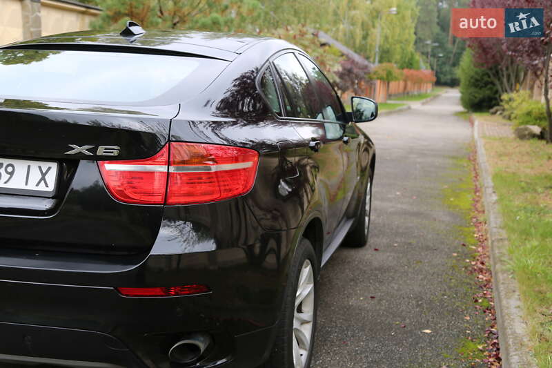 Внедорожник / Кроссовер BMW X6 2010 в Киеве