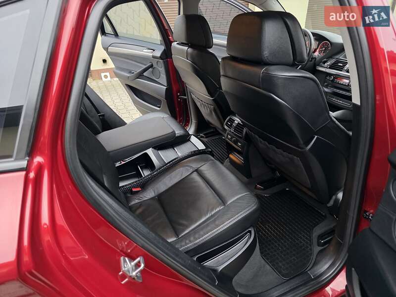 Внедорожник / Кроссовер BMW X6 2010 в Хмельницком