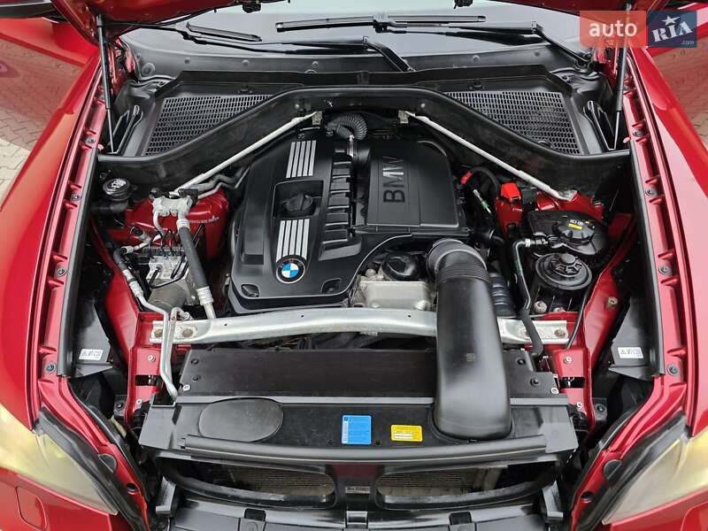 Внедорожник / Кроссовер BMW X6 2010 в Хмельницком