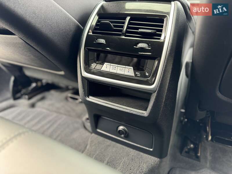 Внедорожник / Кроссовер BMW X6 2024 в Трускавце