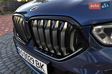 Позашляховик / Кросовер BMW X6 2022 в 