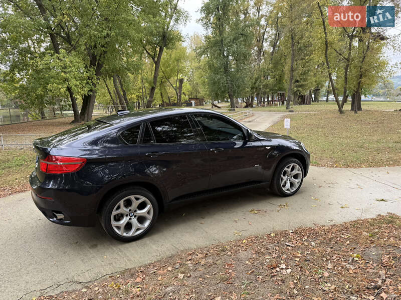 Позашляховик / Кросовер BMW X6 2011 в Києві