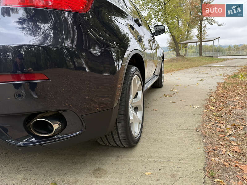 Позашляховик / Кросовер BMW X6 2011 в Києві