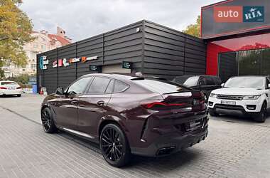 Внедорожник / Кроссовер BMW X6 2021 в 