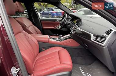 Внедорожник / Кроссовер BMW X6 2021 в 