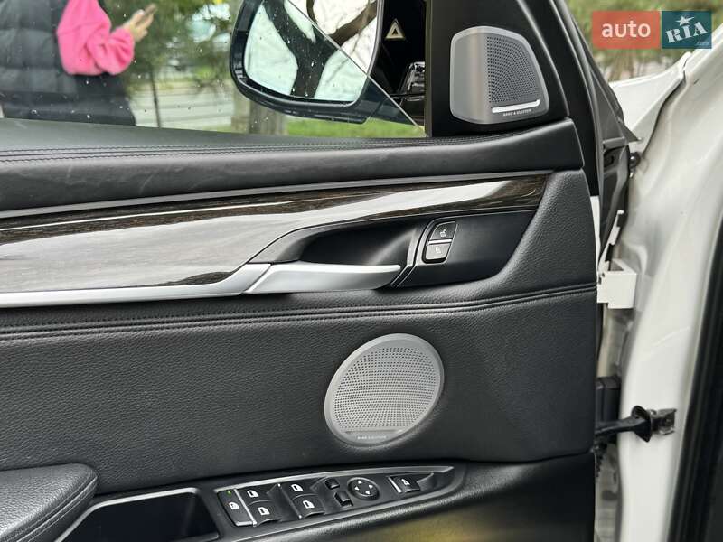 Внедорожник / Кроссовер BMW X6 2015 в Одессе
