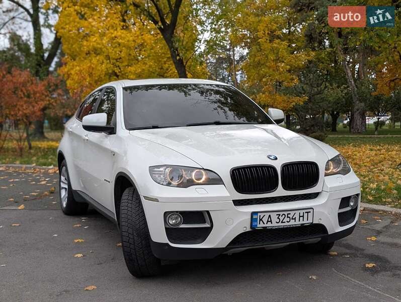 Позашляховик / Кросовер BMW X6 2012 в Києві