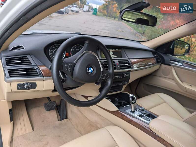 Позашляховик / Кросовер BMW X6 2012 в Києві