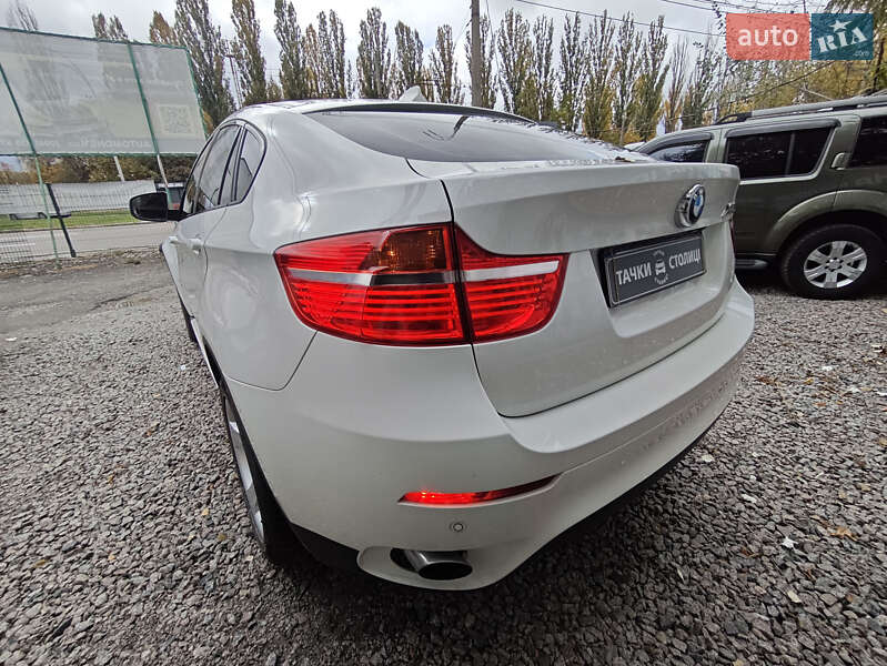 Внедорожник / Кроссовер BMW X6 2010 в Киеве