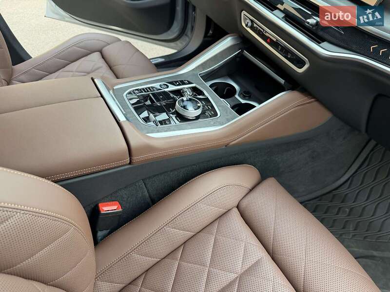 Позашляховик / Кросовер BMW X6 2021 в Києві