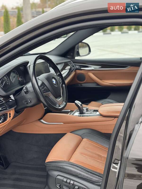 Внедорожник / Кроссовер BMW X6 2017 в Киеве