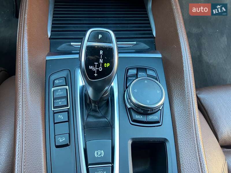 Внедорожник / Кроссовер BMW X6 2015 в Берегово