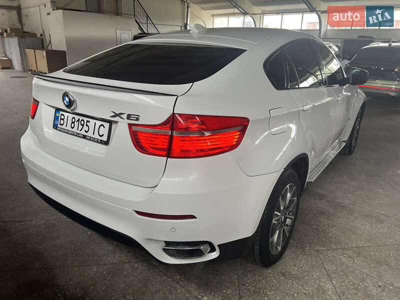 Внедорожник / Кроссовер BMW X6 2010 в Полтаве