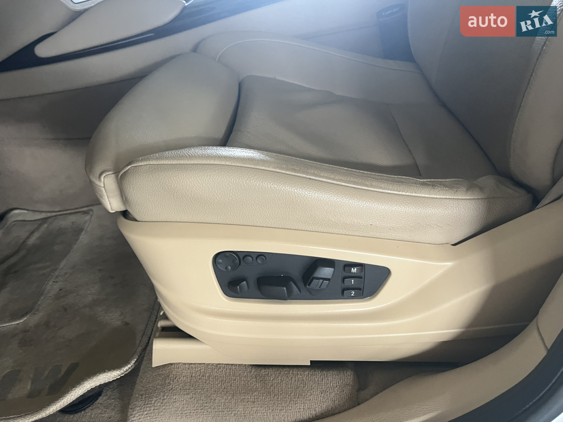 2010 BMW X6 - мініатюра 21