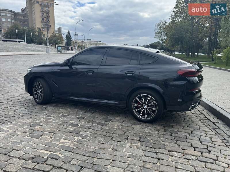 Внедорожник / Кроссовер BMW X6 2022 в Харькове