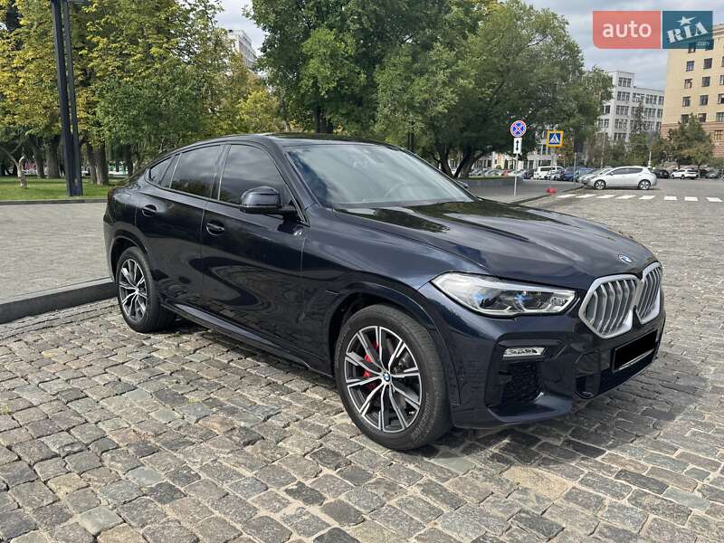Внедорожник / Кроссовер BMW X6 2022 в Харькове