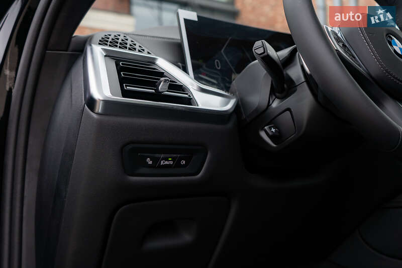 Позашляховик / Кросовер BMW X6 2025 в Києві фото 37 Позашляховик / Кросовер BMW X6 2025 в Києві