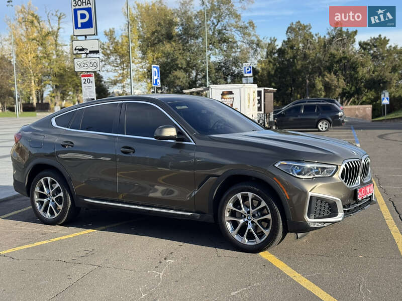 Внедорожник / Кроссовер BMW X6 2021 в Ужгороде