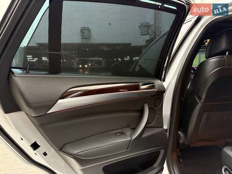 Внедорожник / Кроссовер BMW X6 2010 в Киеве