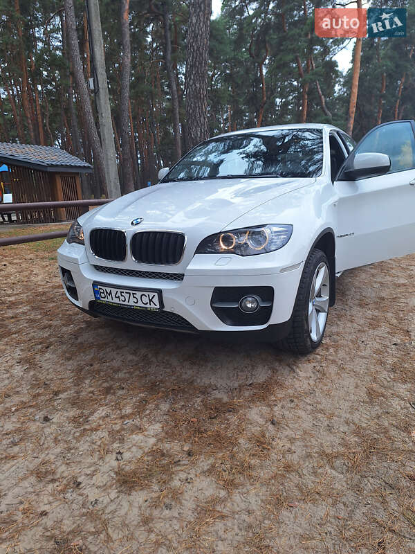 Внедорожник / Кроссовер BMW X6 2010 в Ахтырке