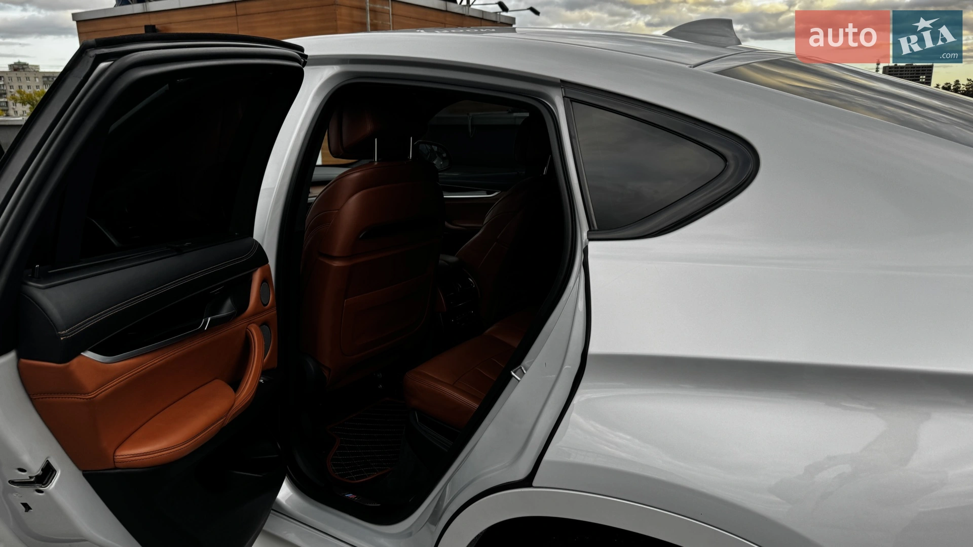 2015 BMW X6 - мініатюра 19