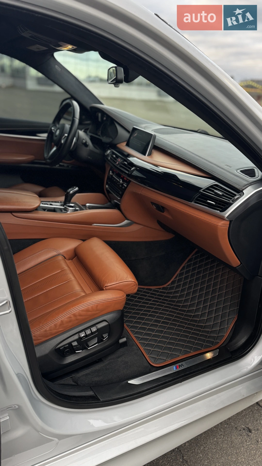 2015 BMW X6 - мініатюра 35