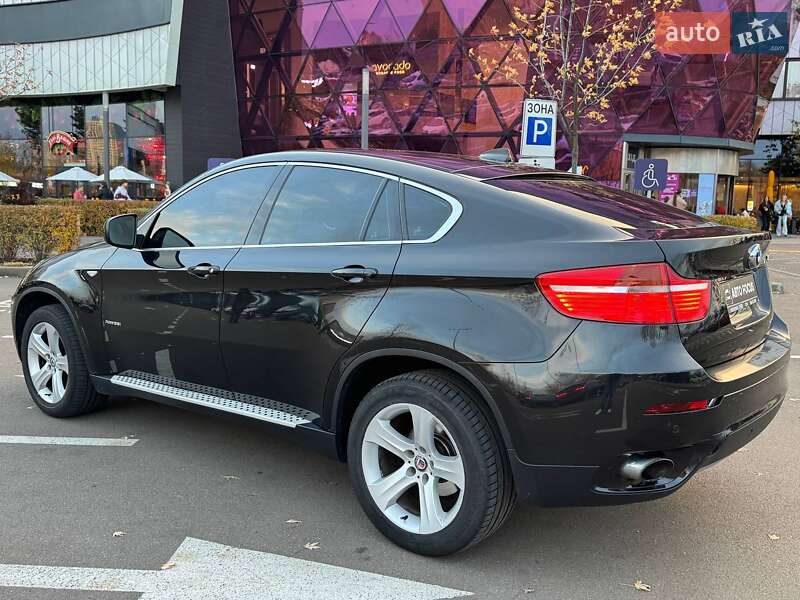 Внедорожник / Кроссовер BMW X6 2011 в Киеве