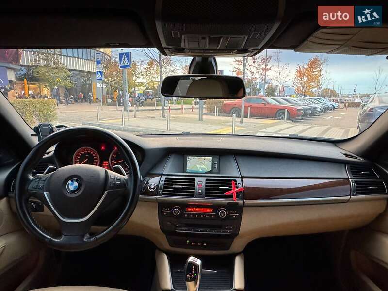 Внедорожник / Кроссовер BMW X6 2011 в Киеве