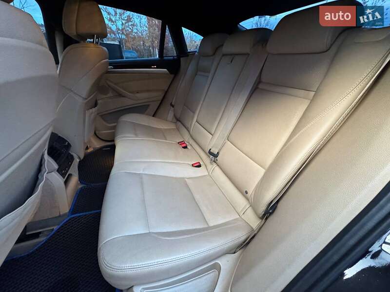 Внедорожник / Кроссовер BMW X6 2011 в Киеве