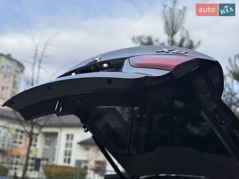 Позашляховик / Кросовер BMW X6 2015 в Івано-Франківську