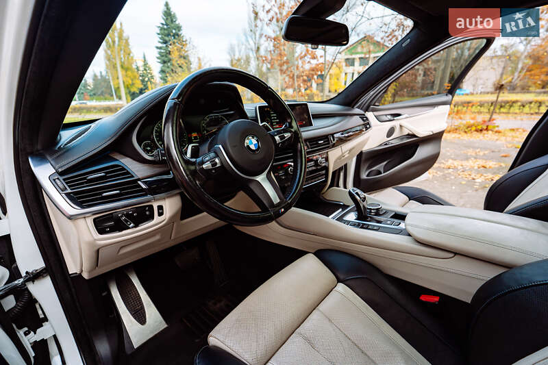 Внедорожник / Кроссовер BMW X6 2015 в Киеве