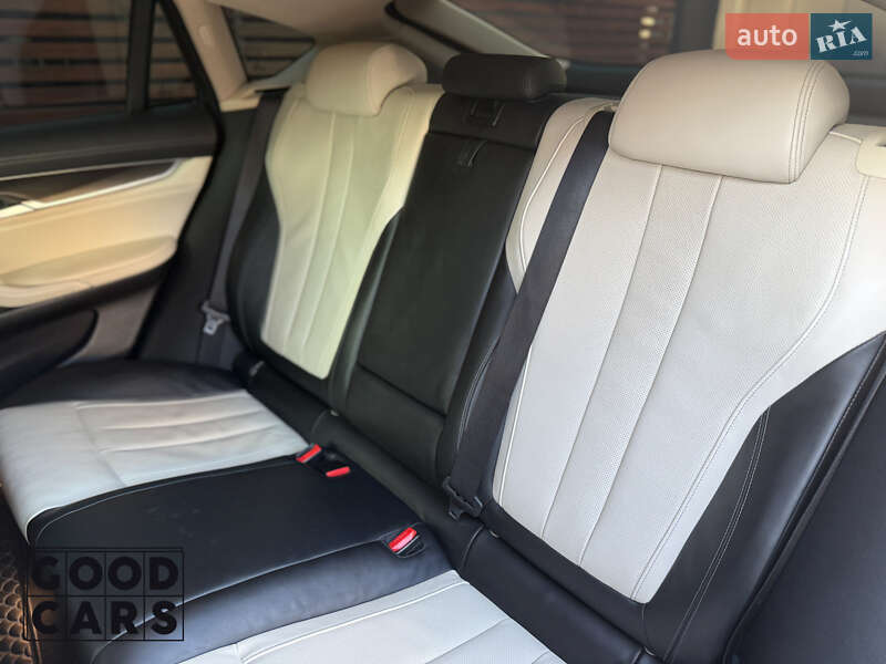Внедорожник / Кроссовер BMW X6 2015 в Одессе