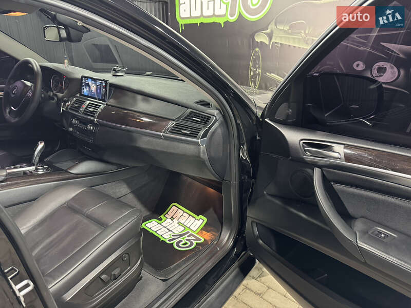 Позашляховик / Кросовер BMW X6 2014 в Одесі