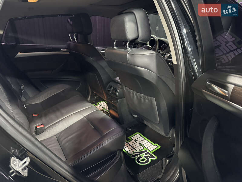 Позашляховик / Кросовер BMW X6 2014 в Одесі