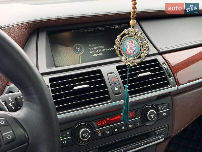 Внедорожник / Кроссовер BMW X6 2011 в Кривом Роге