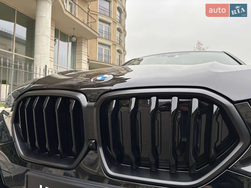 Внедорожник / Кроссовер BMW X6 2023 в Киеве