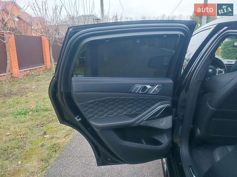 Внедорожник / Кроссовер BMW X6 2021 в Киеве