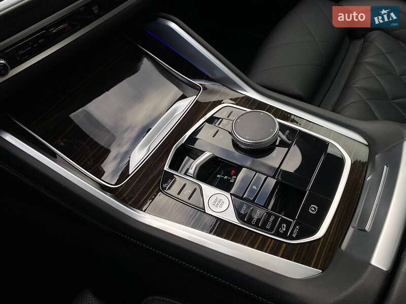 Позашляховик / Кросовер BMW X6 2023 в Львові фото 20 Позашляховик / Кросовер BMW X6 2023 в Львові